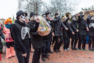 Bild 674 - Latuff 2016 Umzug